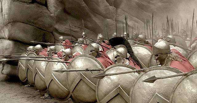 马其顿击溃对手，突围取胜