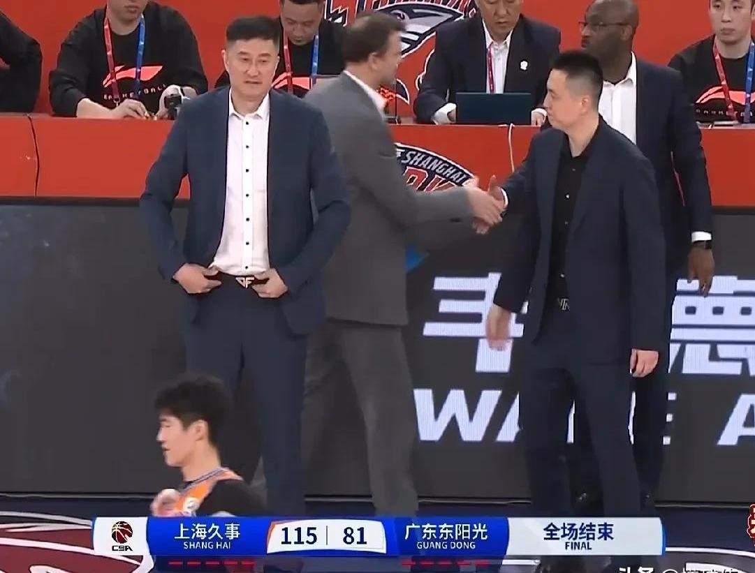 上海球员集体努力，战胜对手