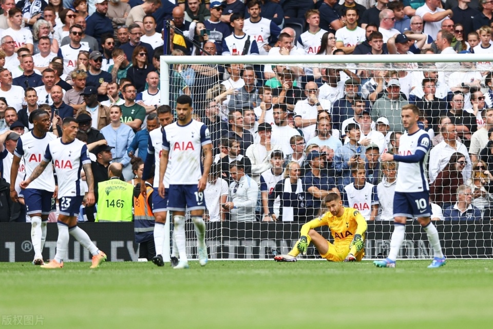 包含曼城射手养伤，英超争冠悬念大的词条