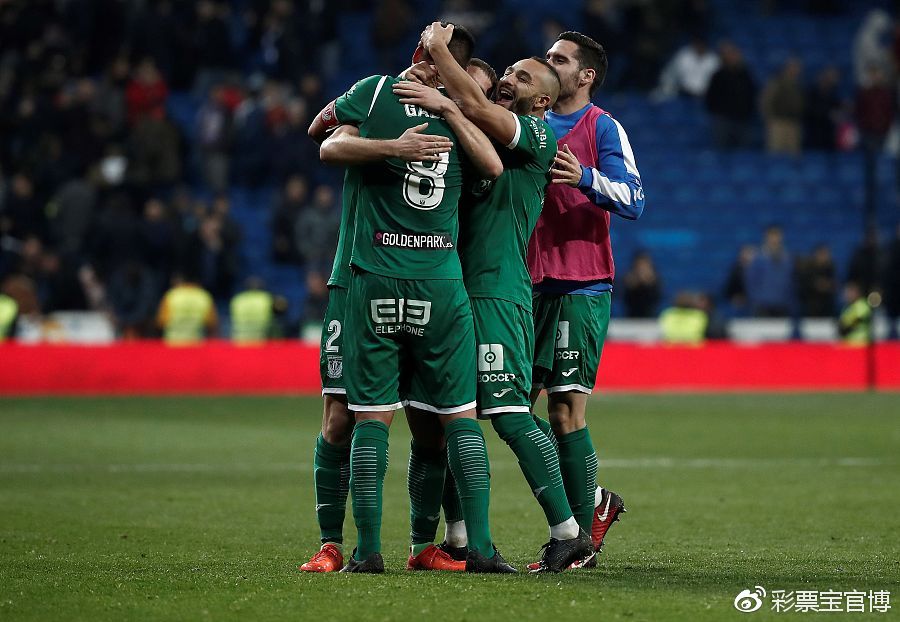 拉科鲁尼亚客场艰难战胜对手，保持不败