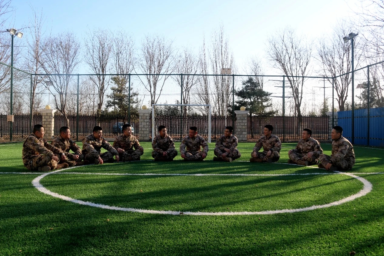 队员逐渐适应新战术，表现逐渐提升