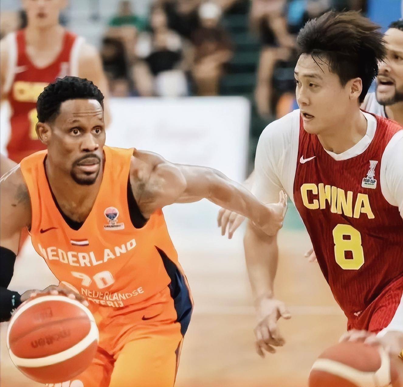 东京奥运会男篮选拔赛开幕，新星争相崭露头角的简单介绍