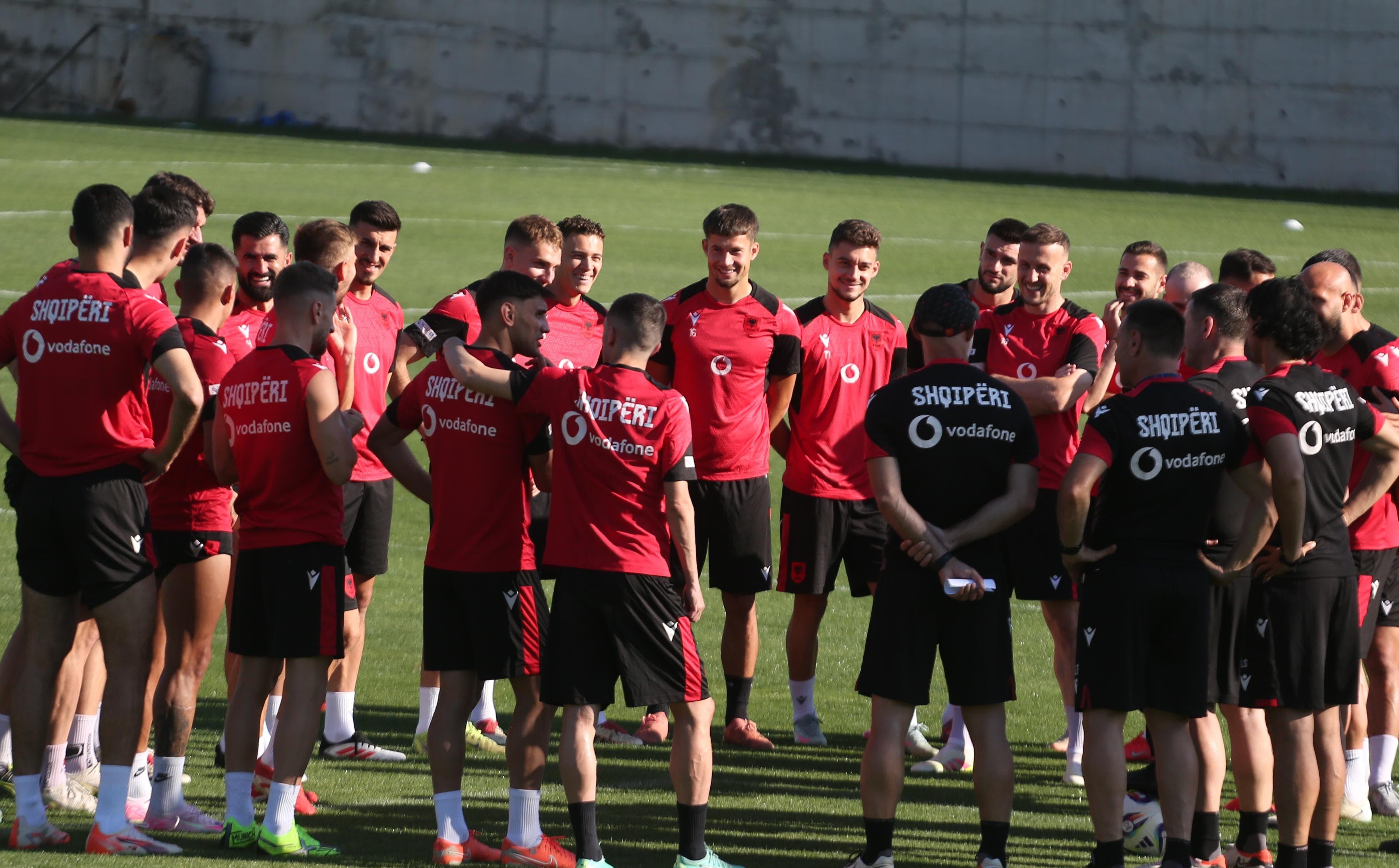 塞尔维亚顶级联赛热力登场，劲旅拼杯争冠的简单介绍