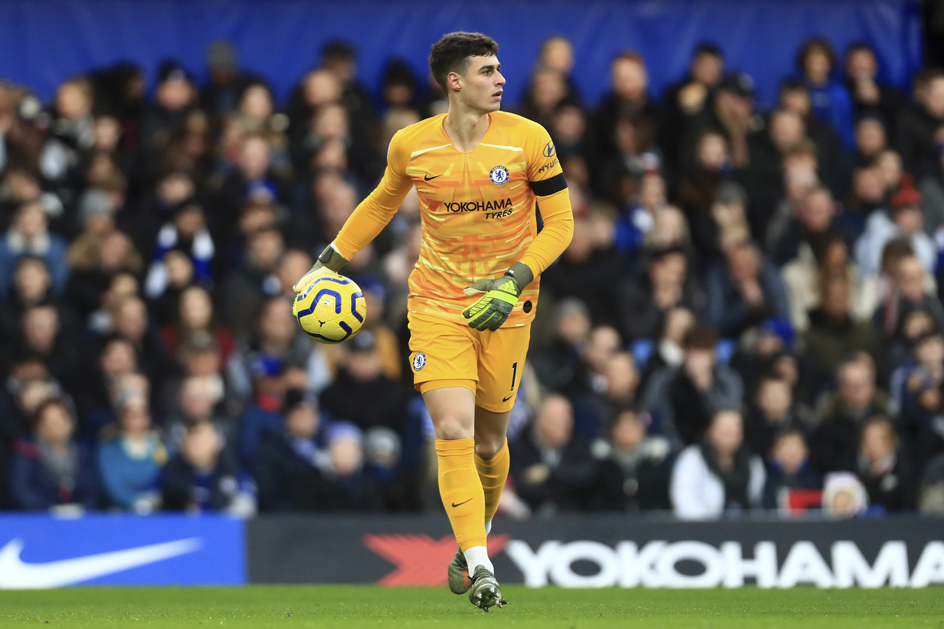 皇家马德里官方确认门将库尔图瓦伤势严重，无限期休战