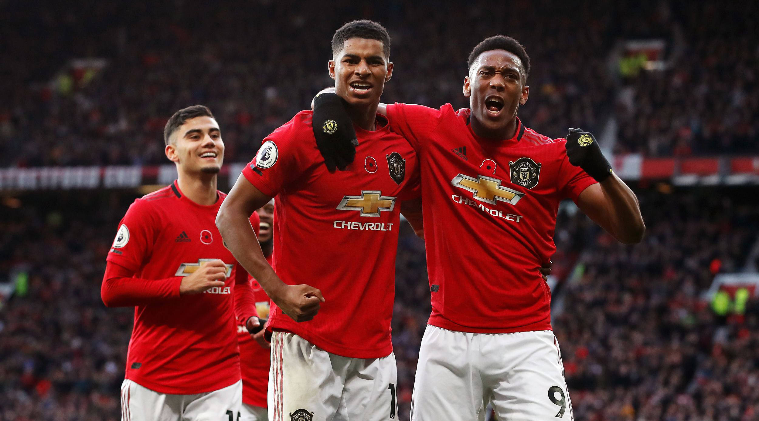 曼联球员备战，全力以赴迎接重要比赛的简单介绍