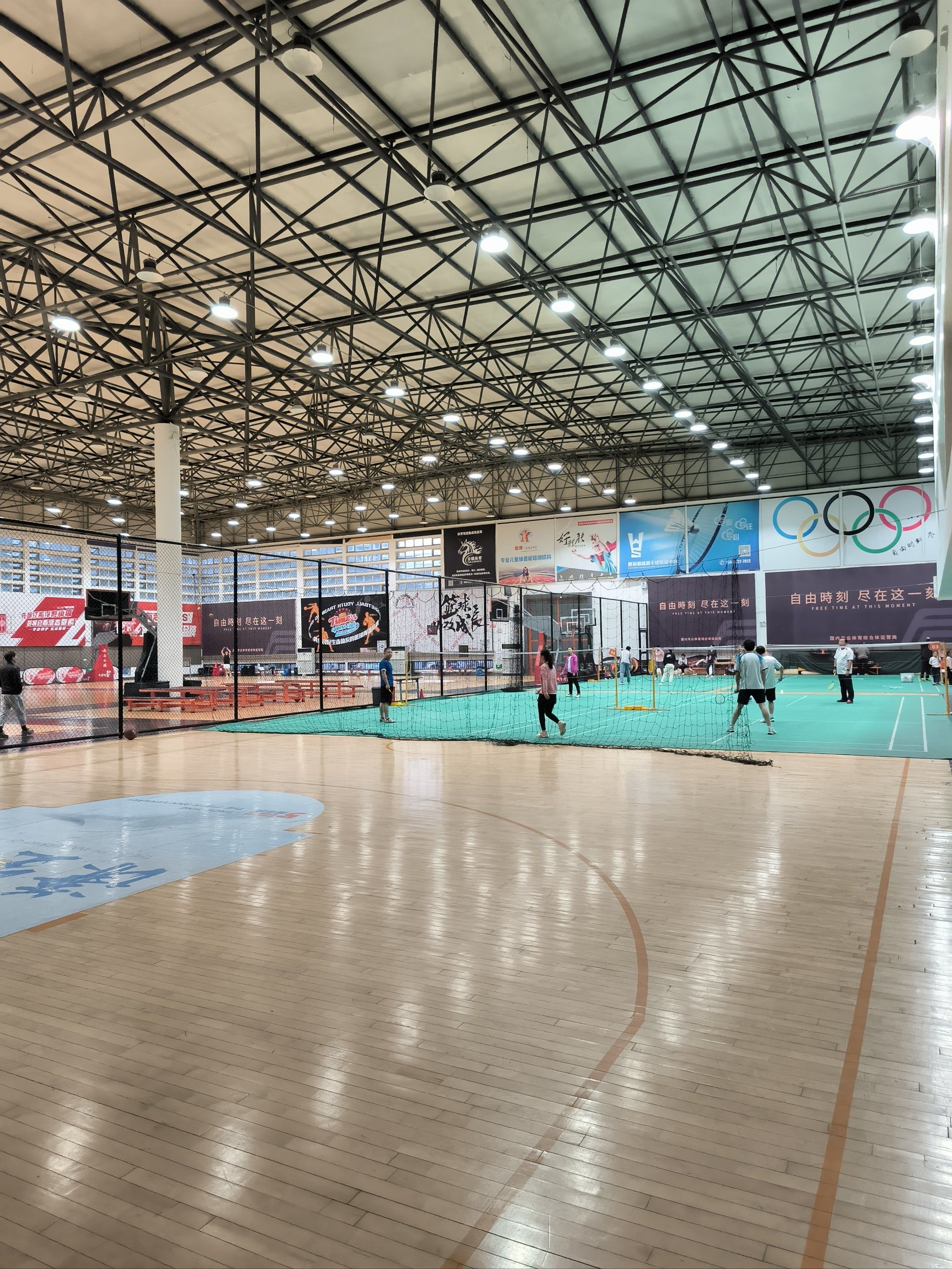 赛季扣篮，三分埋雷，篮球风云再创辉煌！