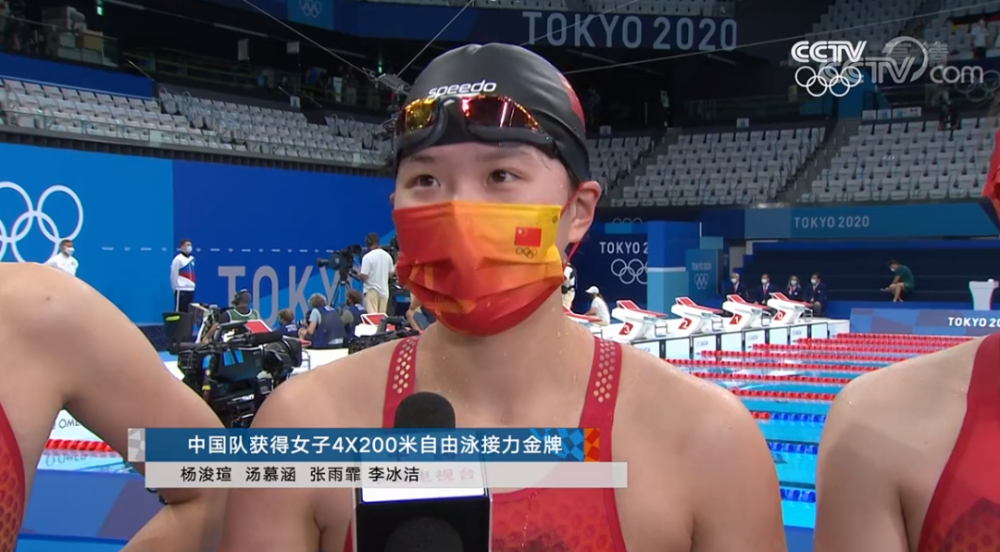 埃及拳击手拼尽全力，获得可喜成绩