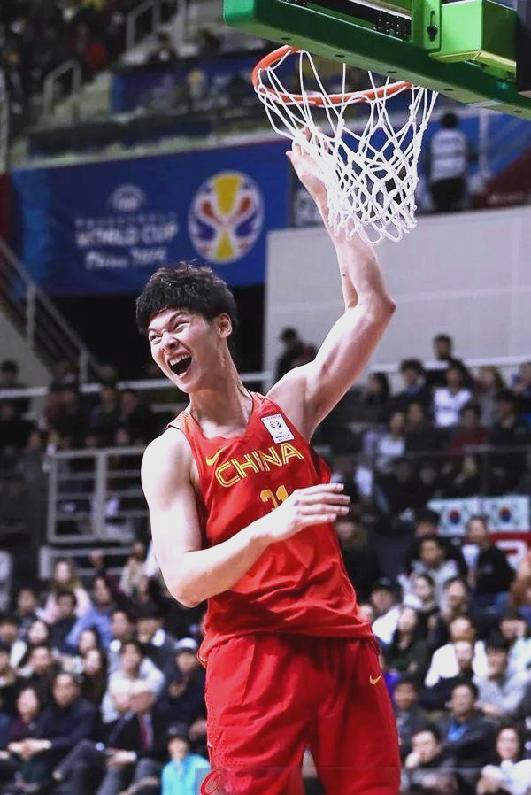 甘肃男篮客场胜对手,展现出色整体实力的简单介绍 甘肃男篮客场胜对手,展现出色整体实力的简单介绍