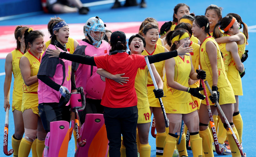 英格兰队险胜中国队，奥恰洛夫点燃赛场