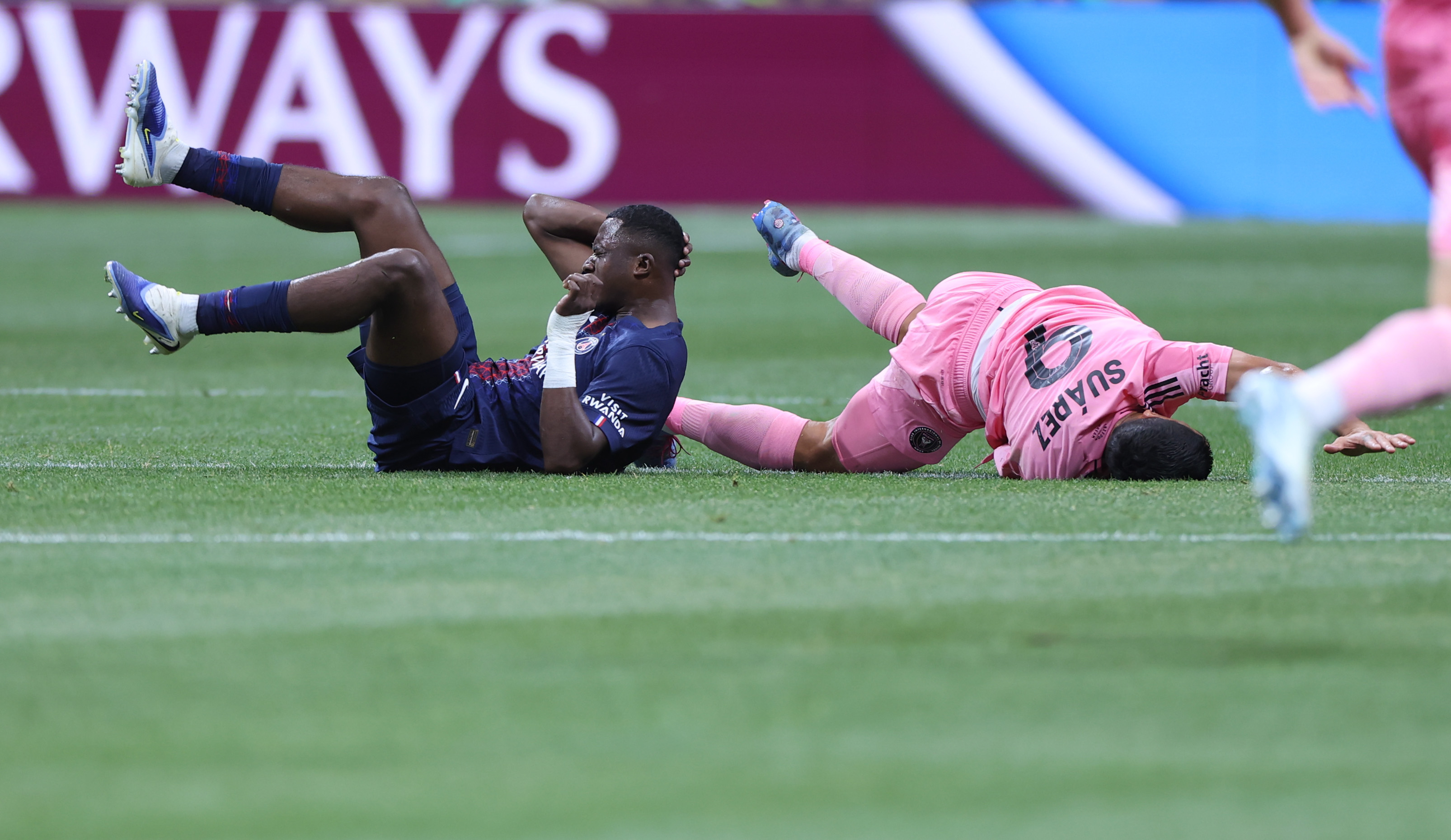 巴黎圣日耳曼客场惊险逆转，目标冲击顶级杯赛