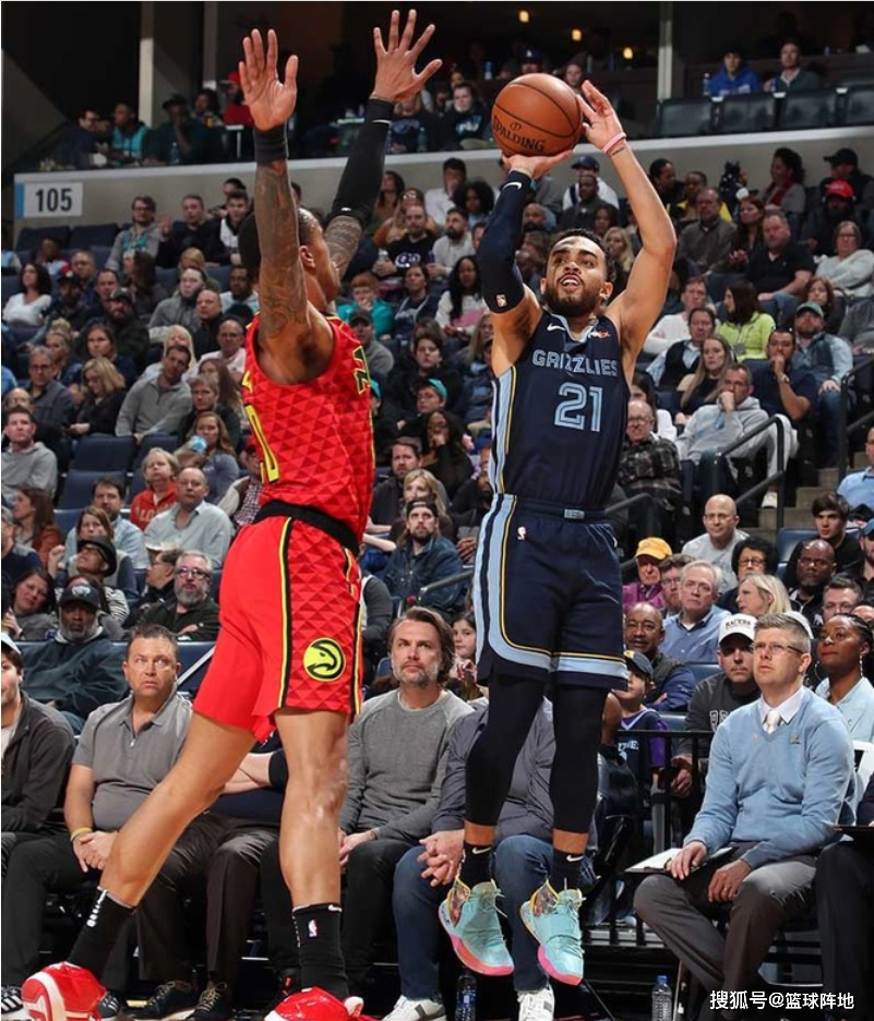 爵士强势火箭,汉密尔顿打破历史纪录的简单介绍 爵士强势火箭,汉密尔顿打破历史纪录的简单介绍