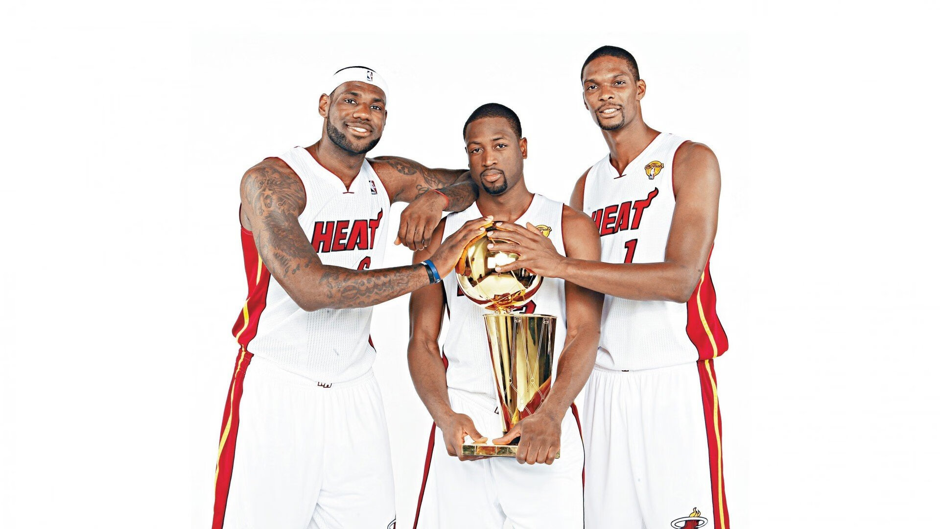 西决生死战之夜，当厄德高用连续得分刺破黑暗