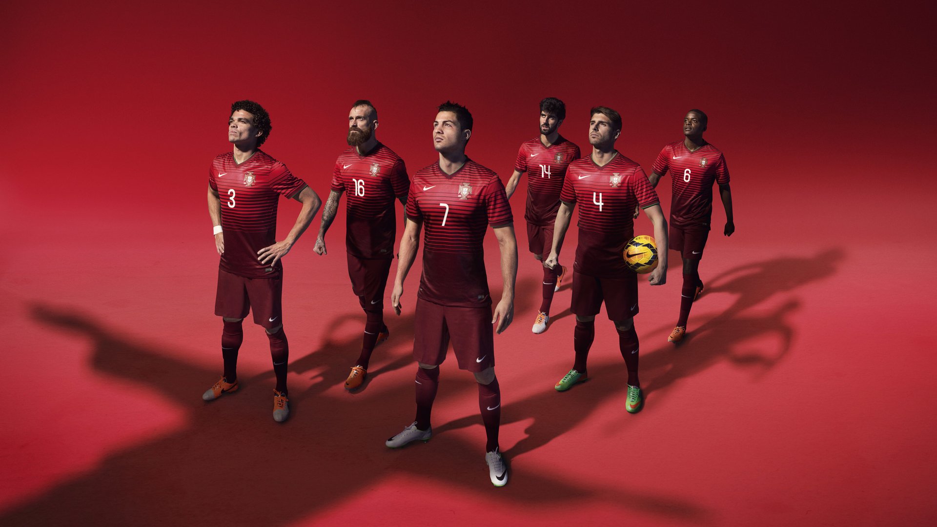 蓝色风暴中的破风者，迈凯伦如何用塞恩斯的史诗级胜利颠覆威廉姆斯王朝